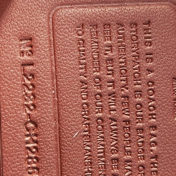 Like New Coach Gallery Coral Shoulder Bag Tote Purse Xl - Picture 11 of 12